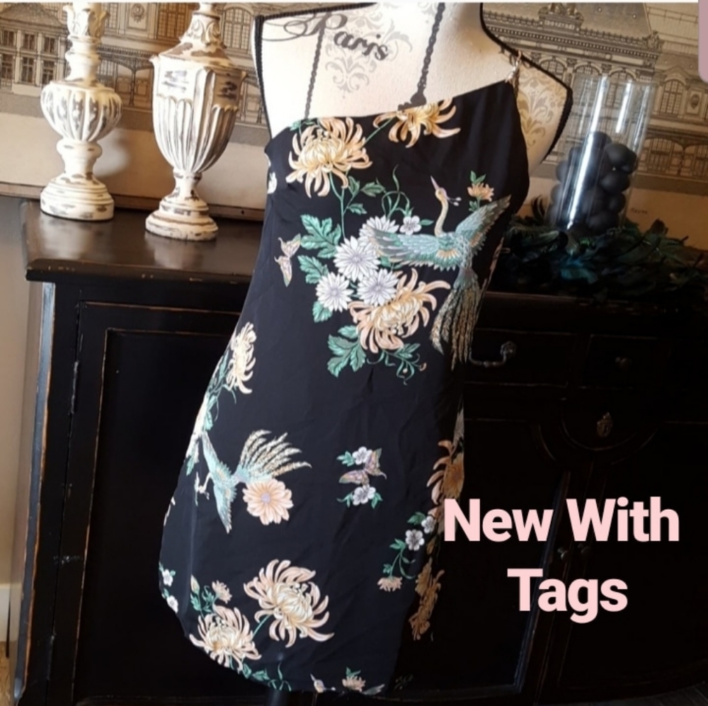 NWT Forever 21 sexy dress - Picture 1 of 8